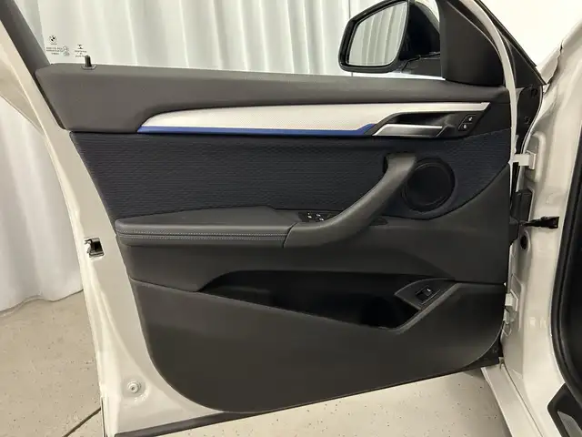 BMW X2 view 16