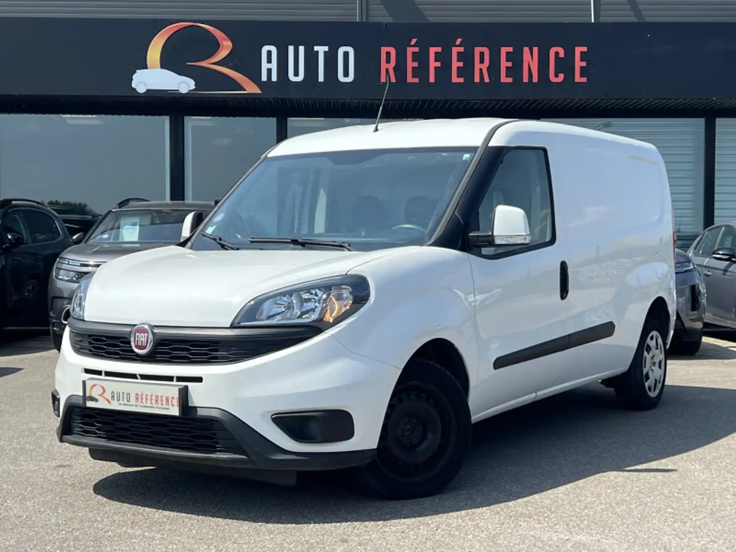 Fiat Doblo MAXI 1.4 TJET 120 CH L2 / GPL / 1ERE MAIN / ESSENC Blanc - 1