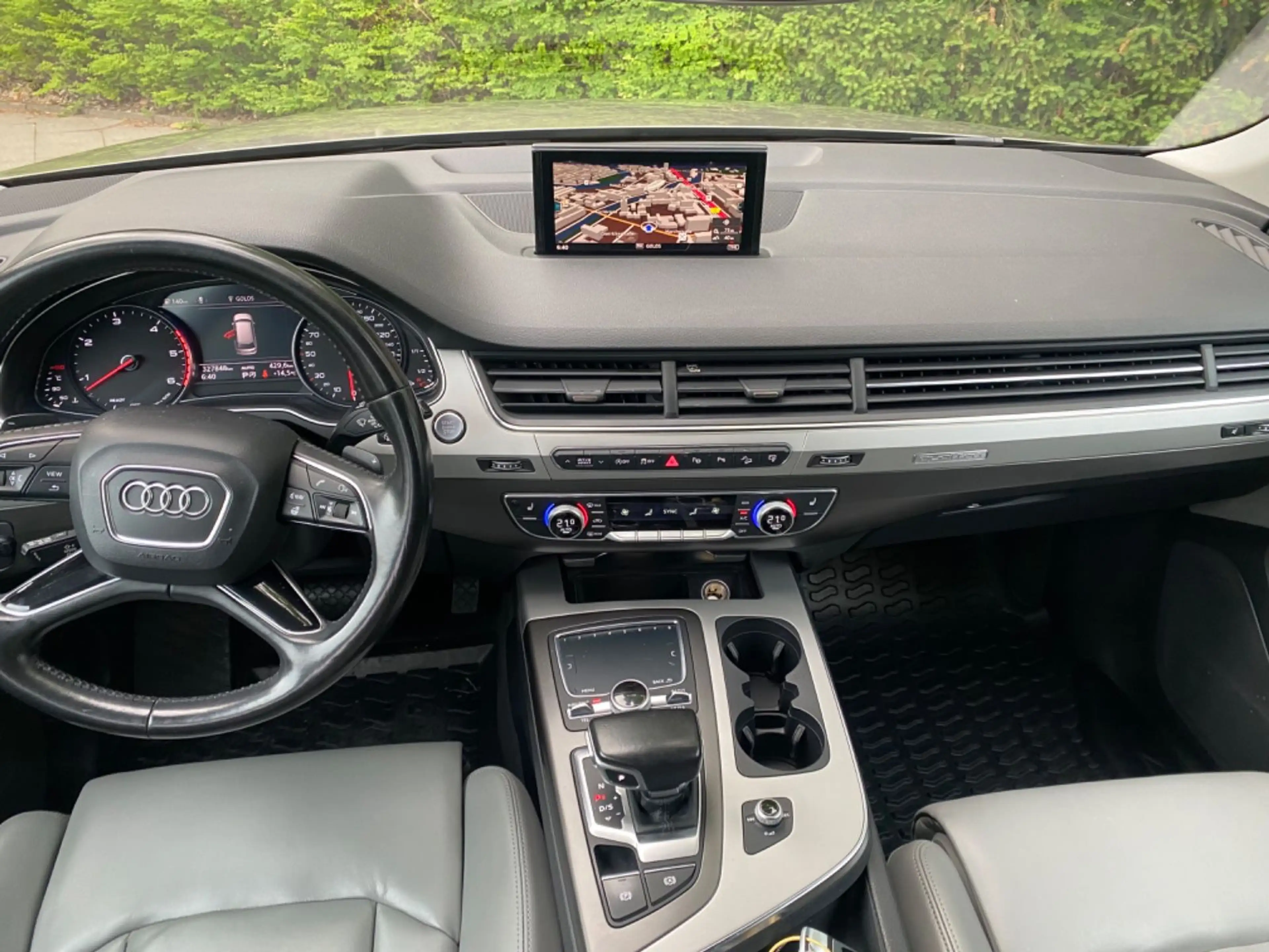 Audi Q7 3.0TDI 7Sitze VOLLAUSSTATTUNG — photo 7