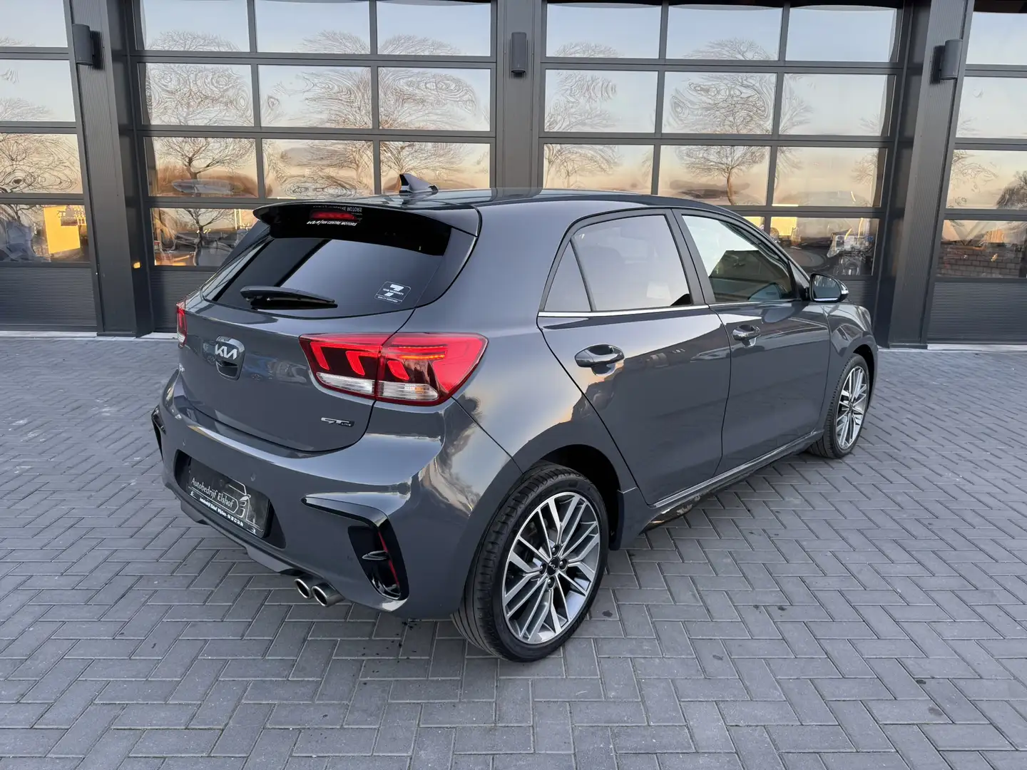 Kia Rio 1.0 T-GDI GT-Line Camera / Carplay Gris - 2