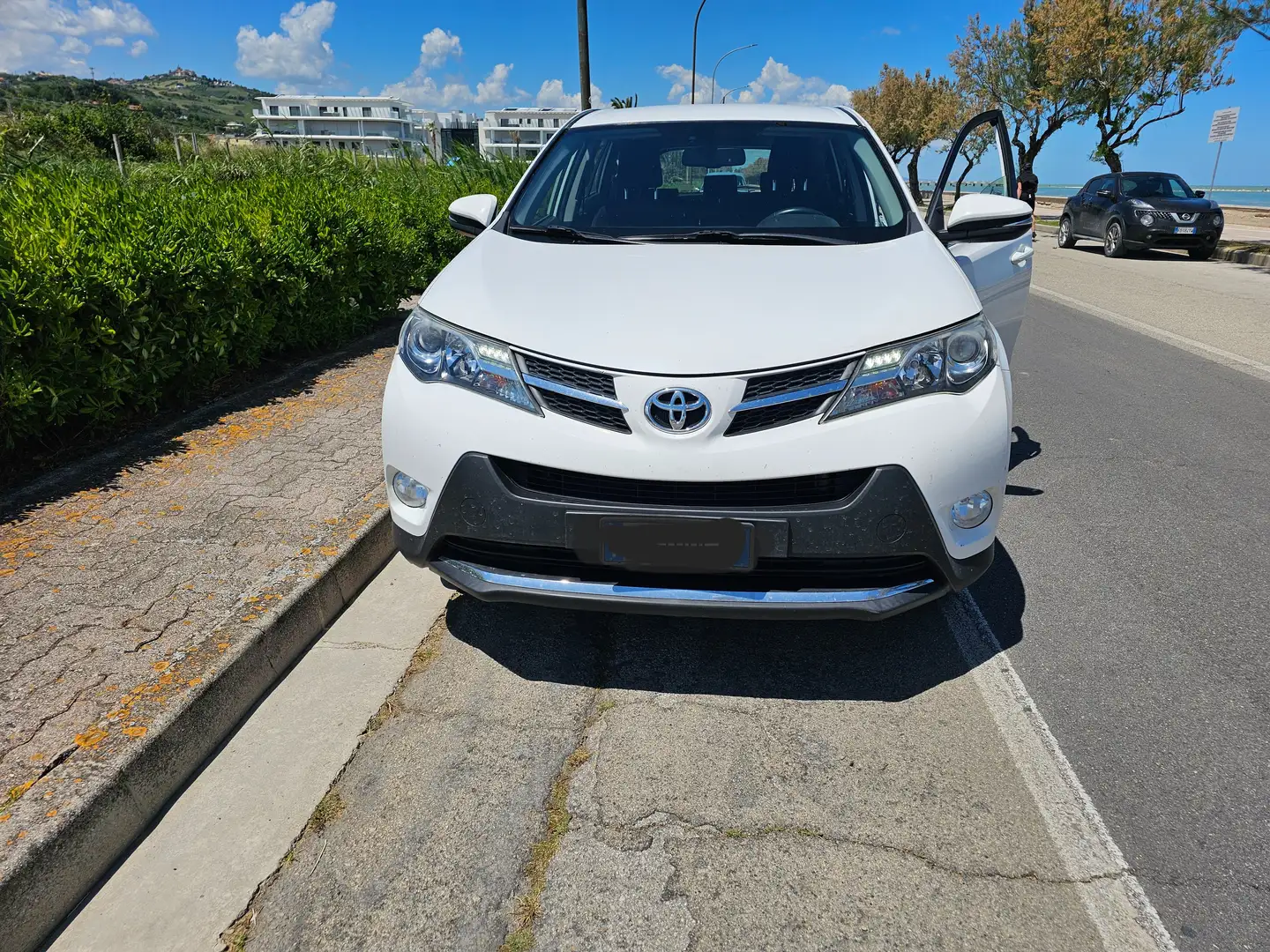 Toyota RAV 4 Business Bianco - 1