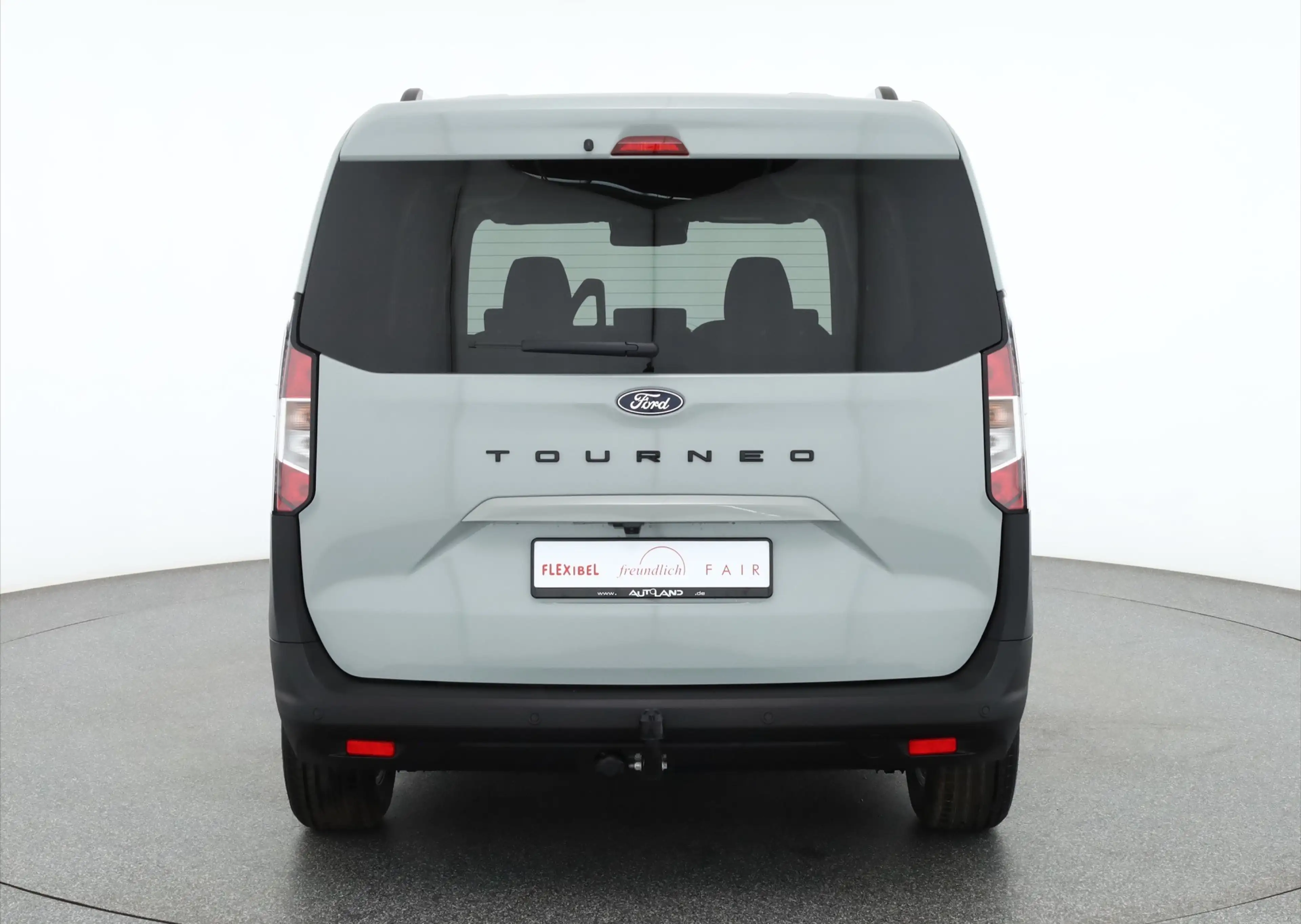 Ford Tourneo Courier Titanium 1.0 EB Aut. Kamera AHK — photo 4