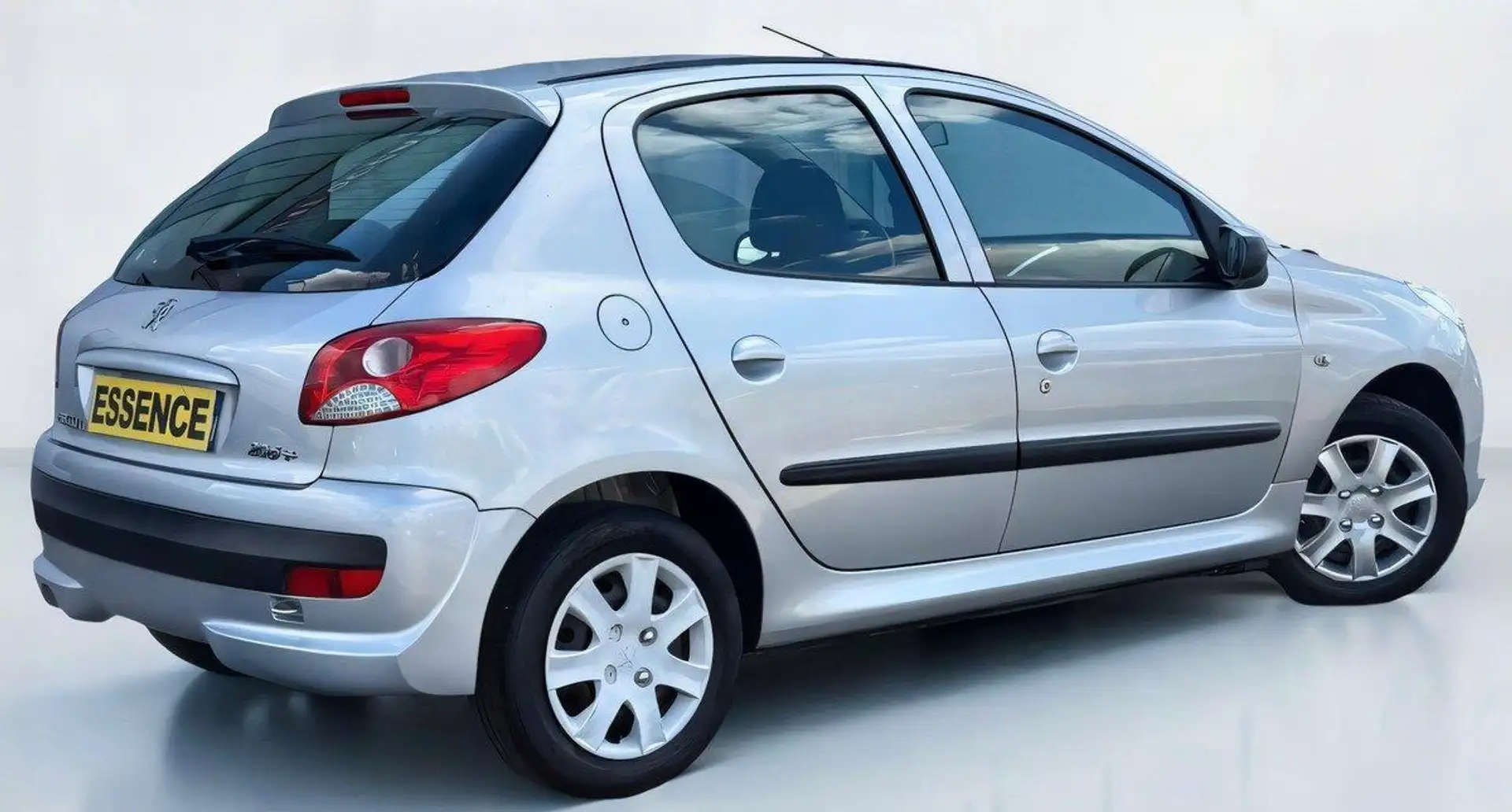 Peugeot 206 %2B (TU3) 1.4e - 75ch (5 cv) - BVM5 - 5 Portes - G Grigio - 2