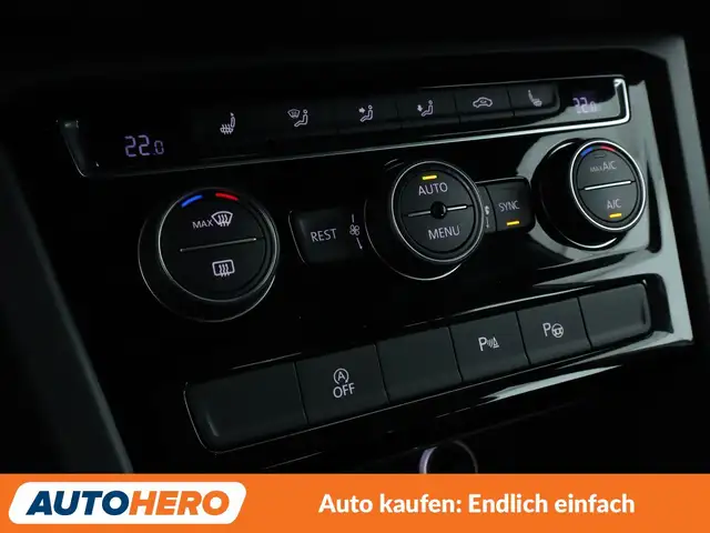 Volkswagen Touran view 22