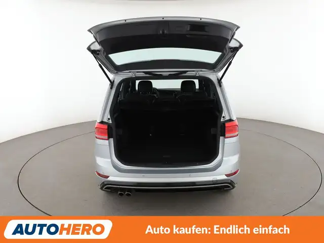 Volkswagen Touran view 16