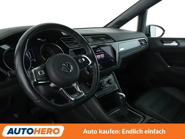 Volkswagen Touran view 11