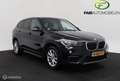 BMW X1 sDrive18i Executive Zwart - thumbnail 3