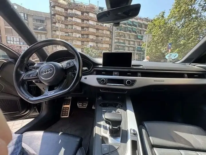 Audi A4 2016, foto 14
