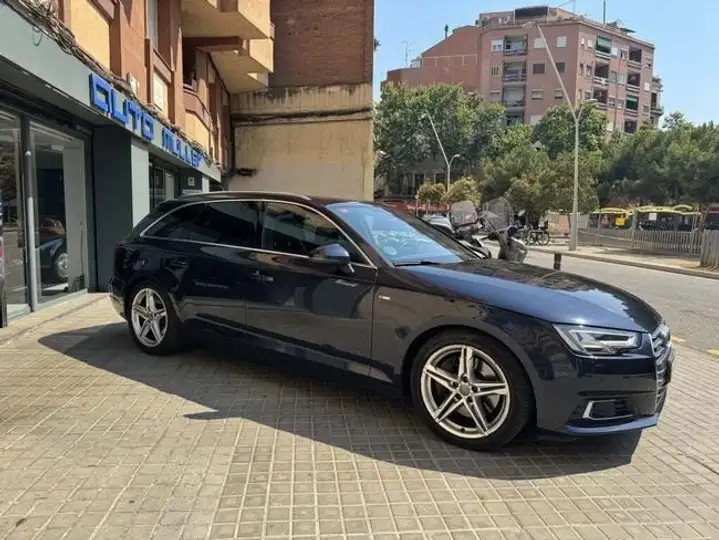 Audi A4 2016, foto 3