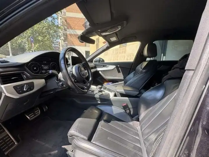 Audi A4 2016, foto 10