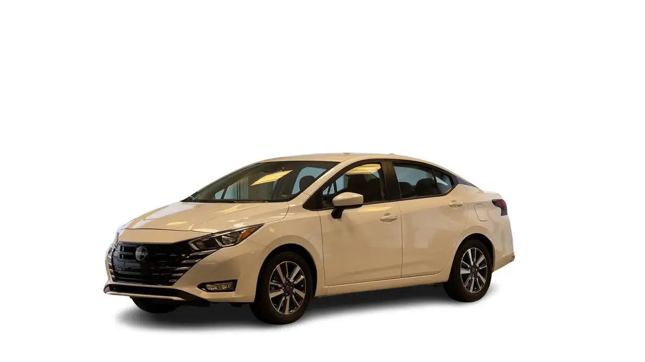 Nissan Versa снимка Nissan Versa