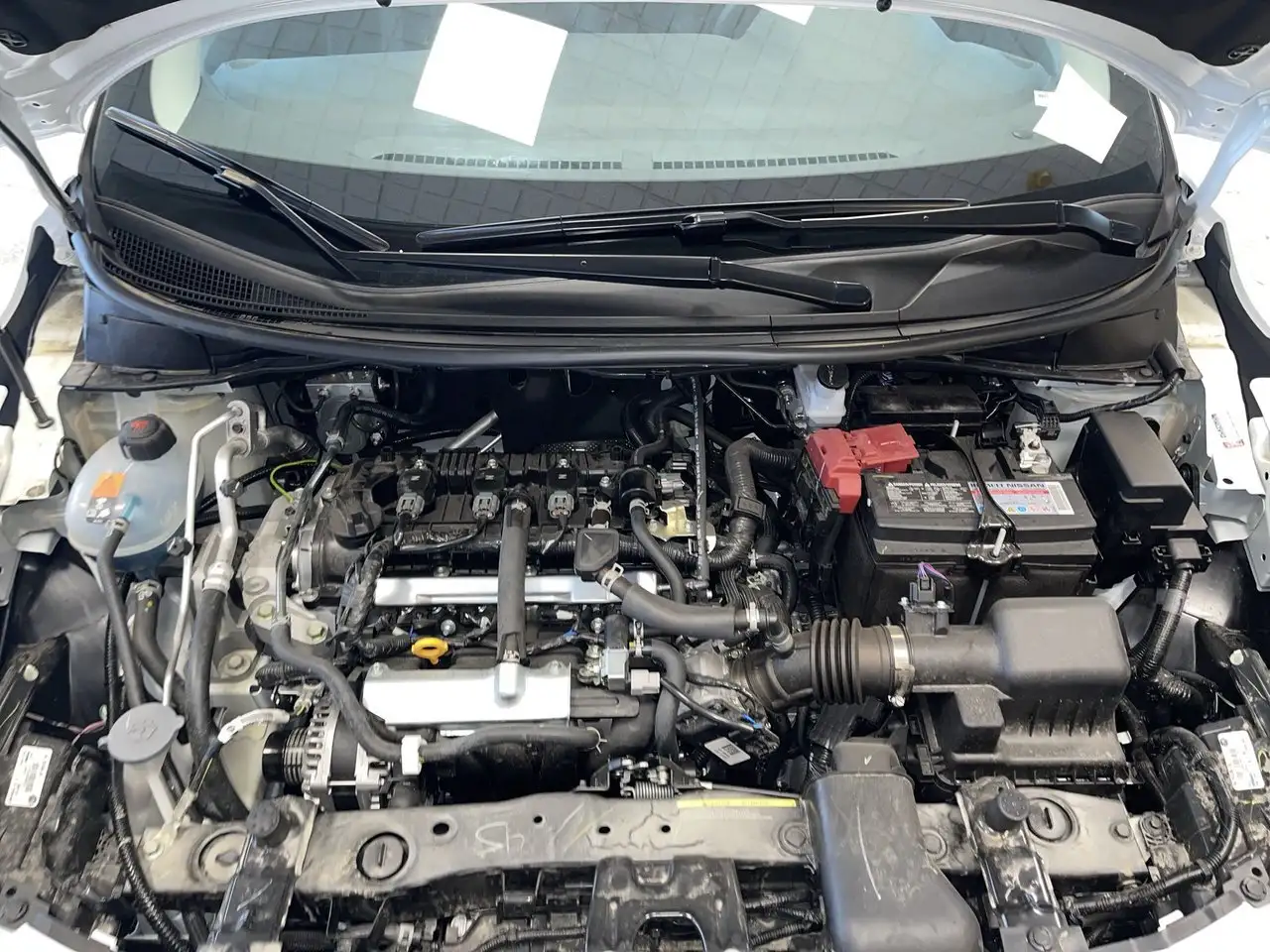 Nissan Versa снимка Nissan Versa