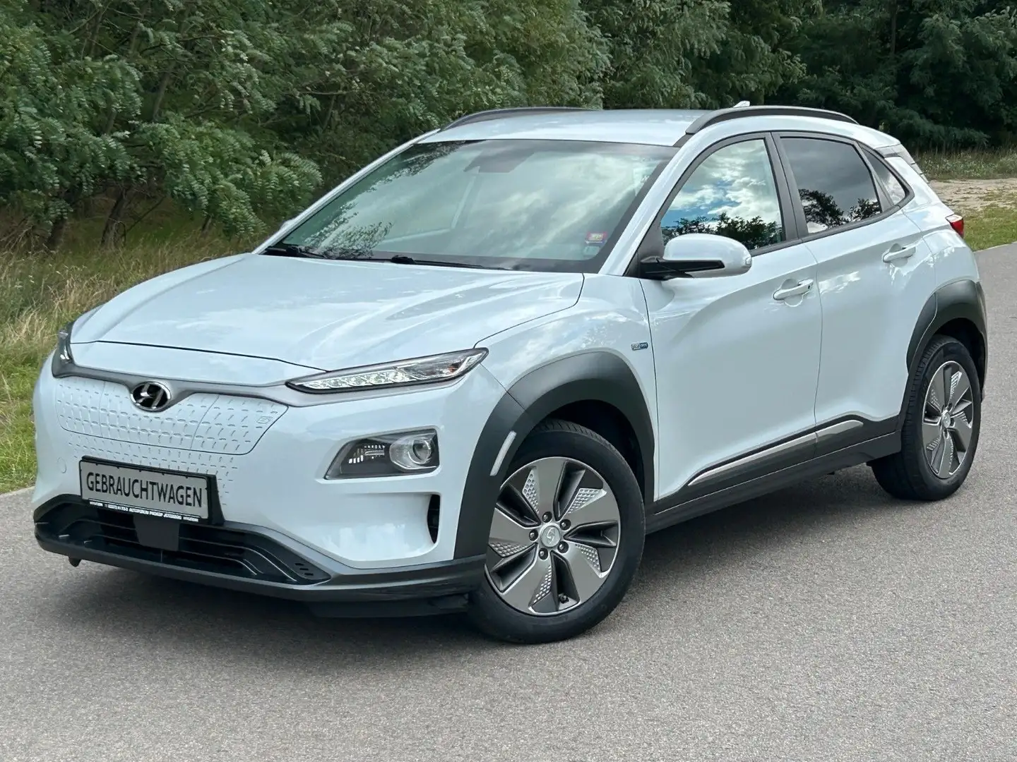 Hyundai KONA EV Style 150 kW *RW449KM*SHZ*LED*RFKamera* Білий - 1
