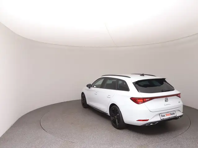 Seat Leon view 6