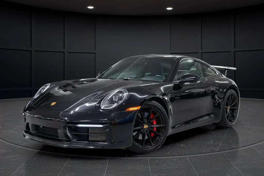 2024 Porsche 911 Carrera 4S