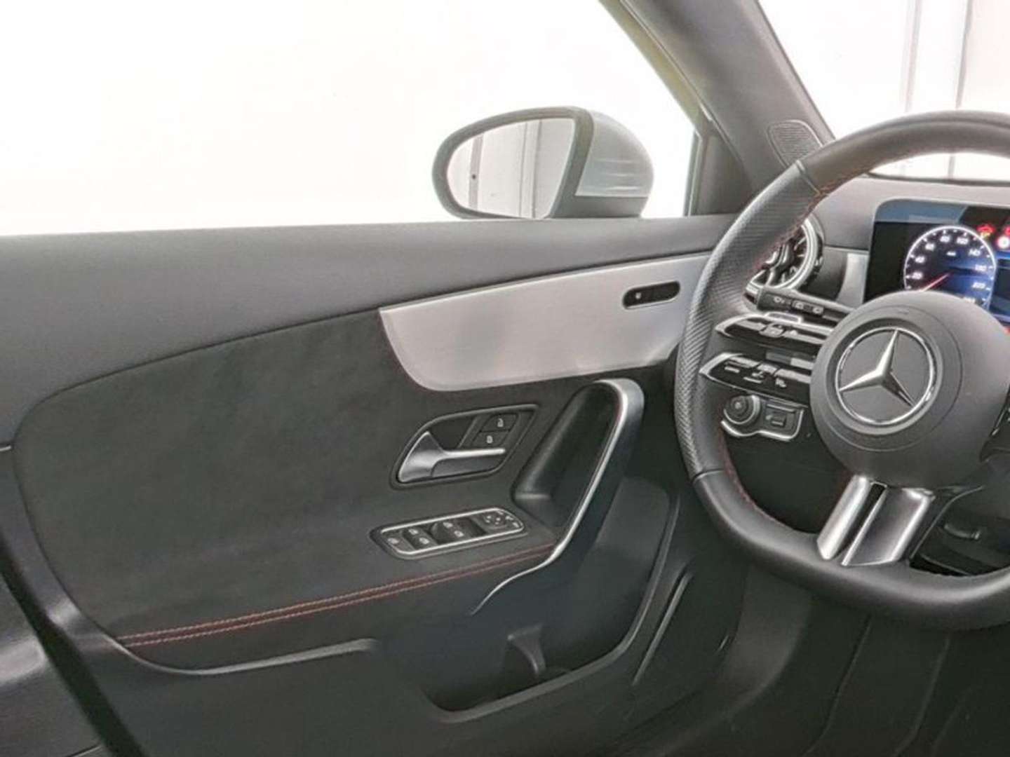 Mercedes Classe A 200 AMG Line -  - Joinsteer - #4