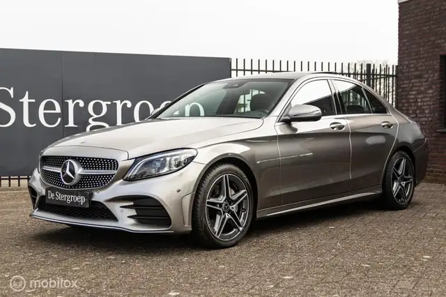 Mercedes-Benz C 180 Business Solution AMG AMG LINE. Panoramadak. Zeer