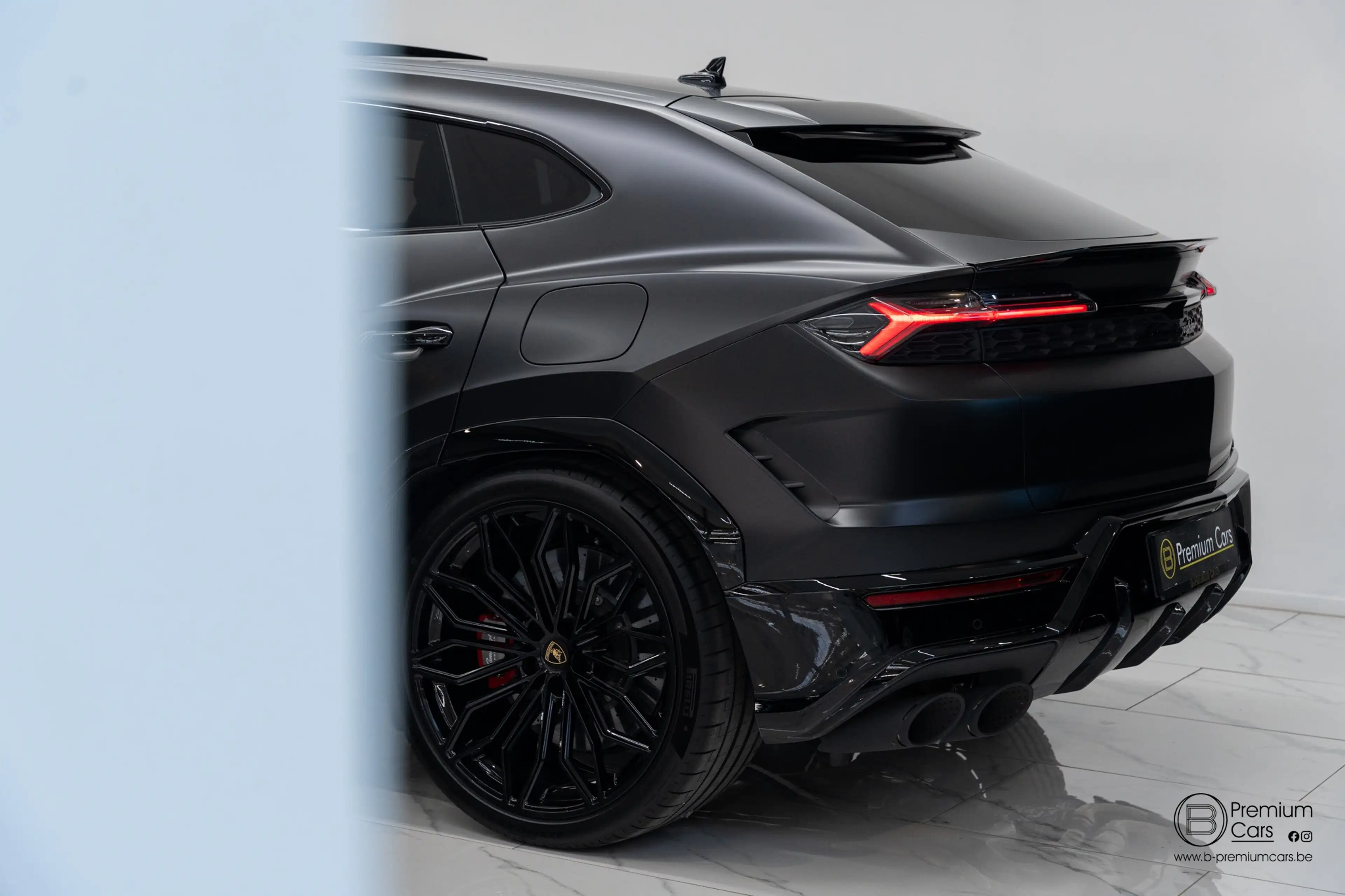 Lamborghini Urus se 4.0 V8! My26, Full, Ad personam, PPF! — photo 14