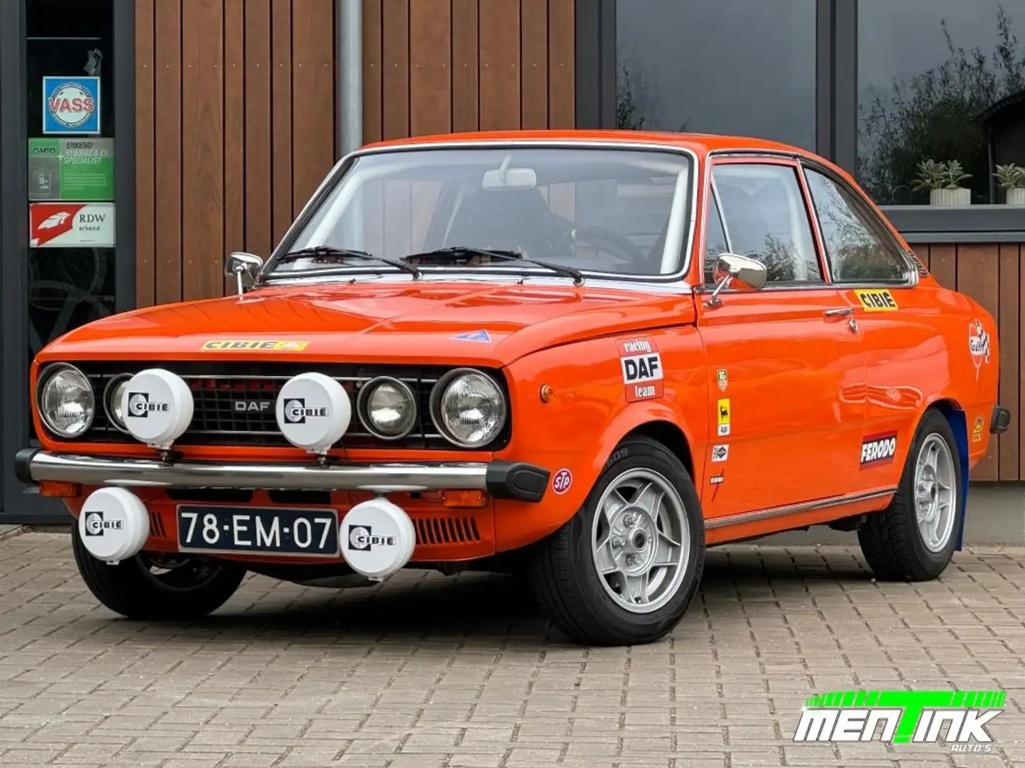 DAF 66 SUPER LUXE COUPE RALLY NIEUWSTAAT Červená - 1