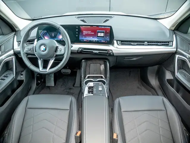 BMW X1 view 5