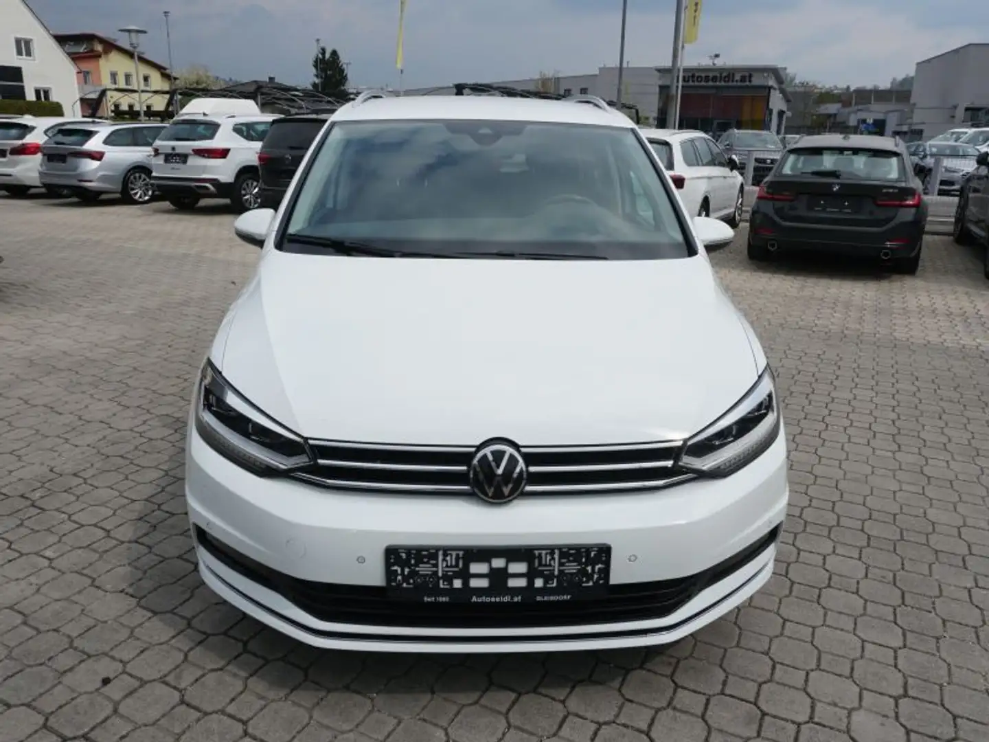 Volkswagen Touran Highline 2,0 TDI *2023er+VIRTUAL+AHV* Weiß - 2