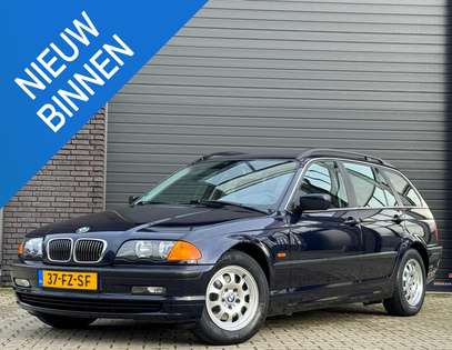 BMW 320 3-serie E46 320i Touring Executive | volledig gedo
