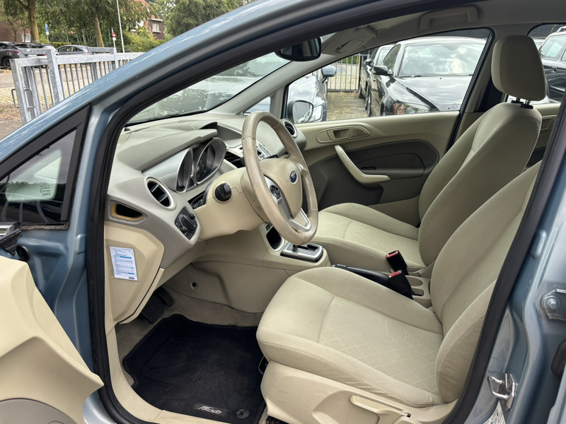 Ford Fiesta 1.4 Automaat Ghia airco PDC — photo 9