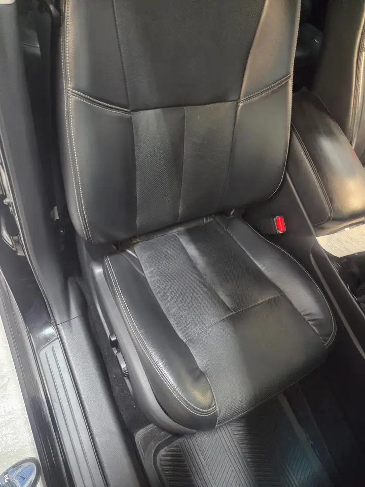 Nissan Altima снимка Nissan Altima