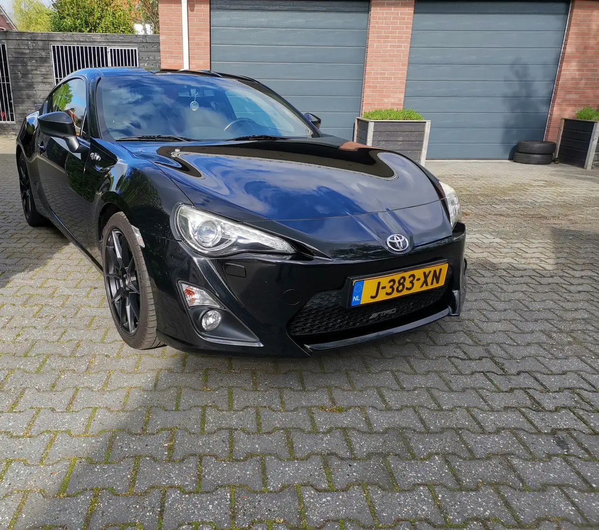 Toyota Avensis D-4S Zwart - 1