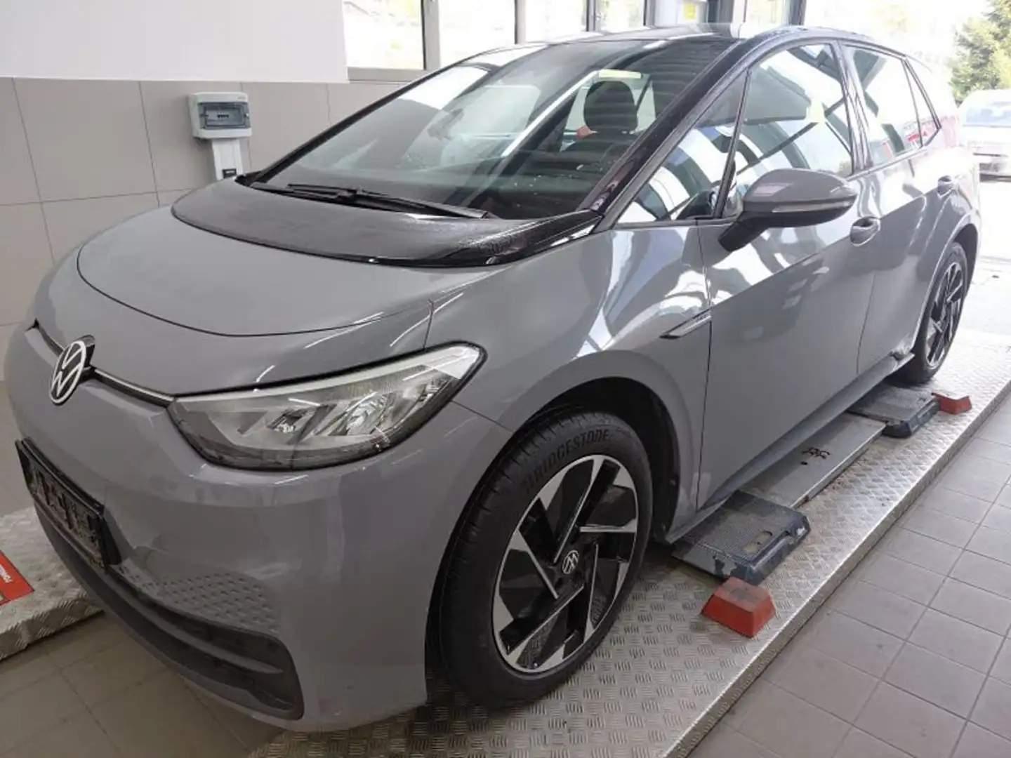Volkswagen ID.3 Pro 107 kW Grau - 1