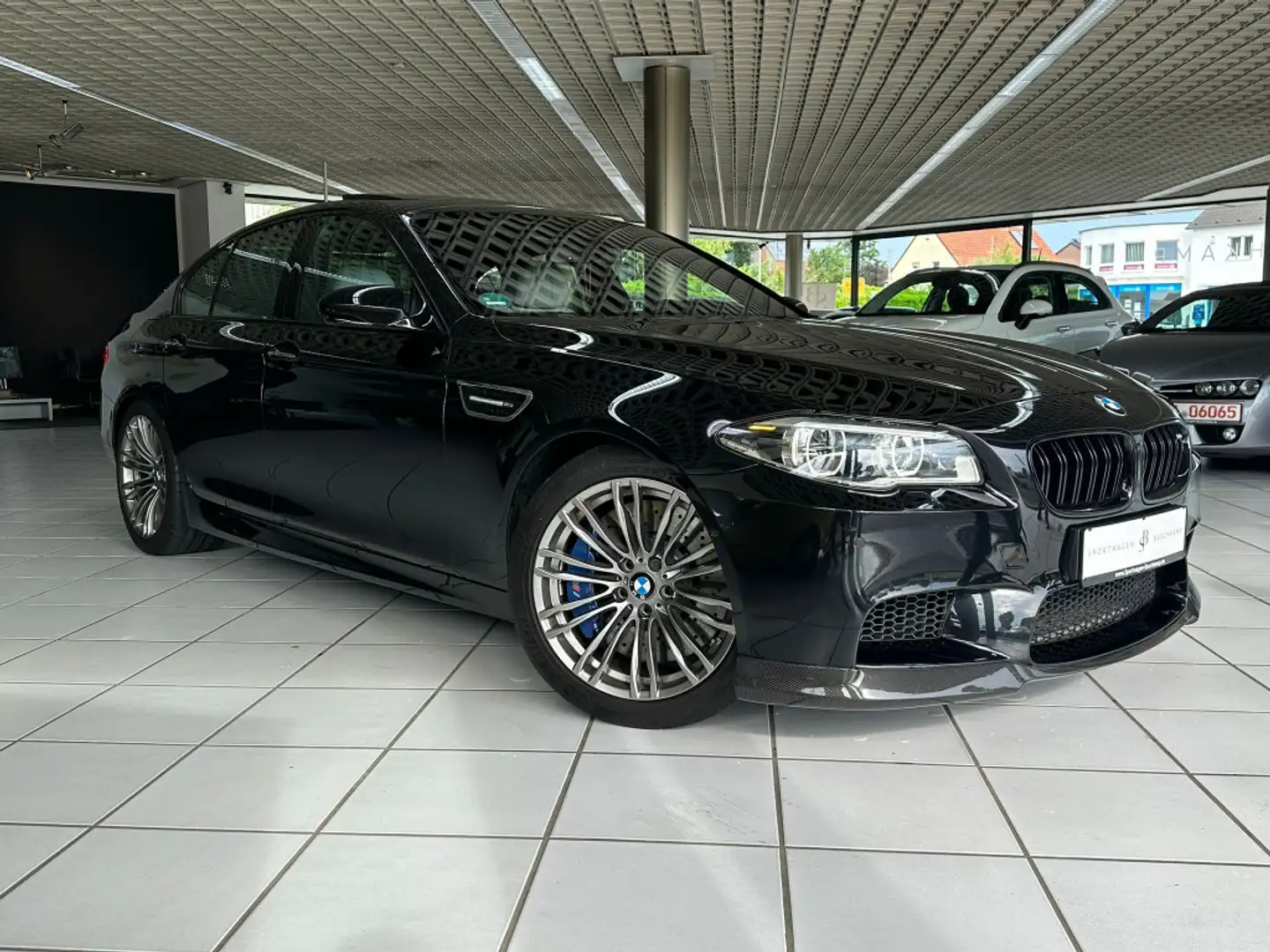 BMW M5 DEUTSCH H&K 360° LED S-DACH HUD AC-SCHNI Negro - 2