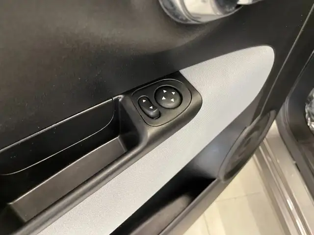 Fiat 500 view 11