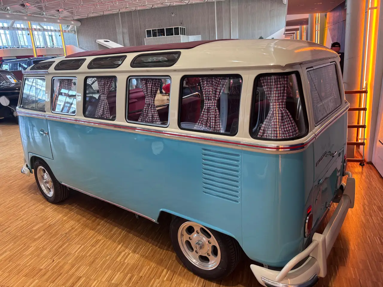 Volkswagen T1 TÜV H-Zulassung Samba Sonnendach, foto 2