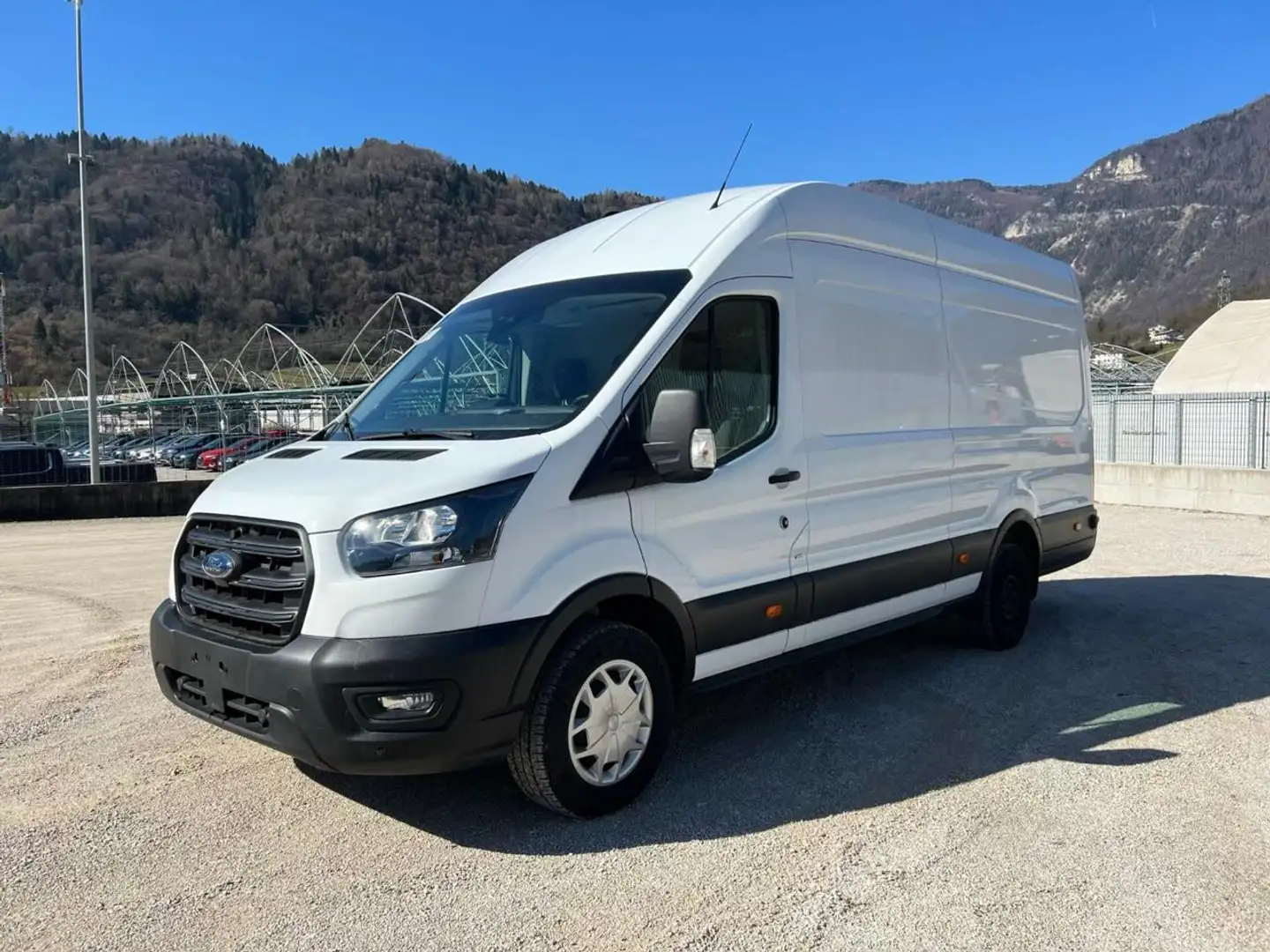 Ford Transit 350 2.0TDCi EcoBlue 170CV PL-SL-TA Furg.JumboTrend Weiß - 1