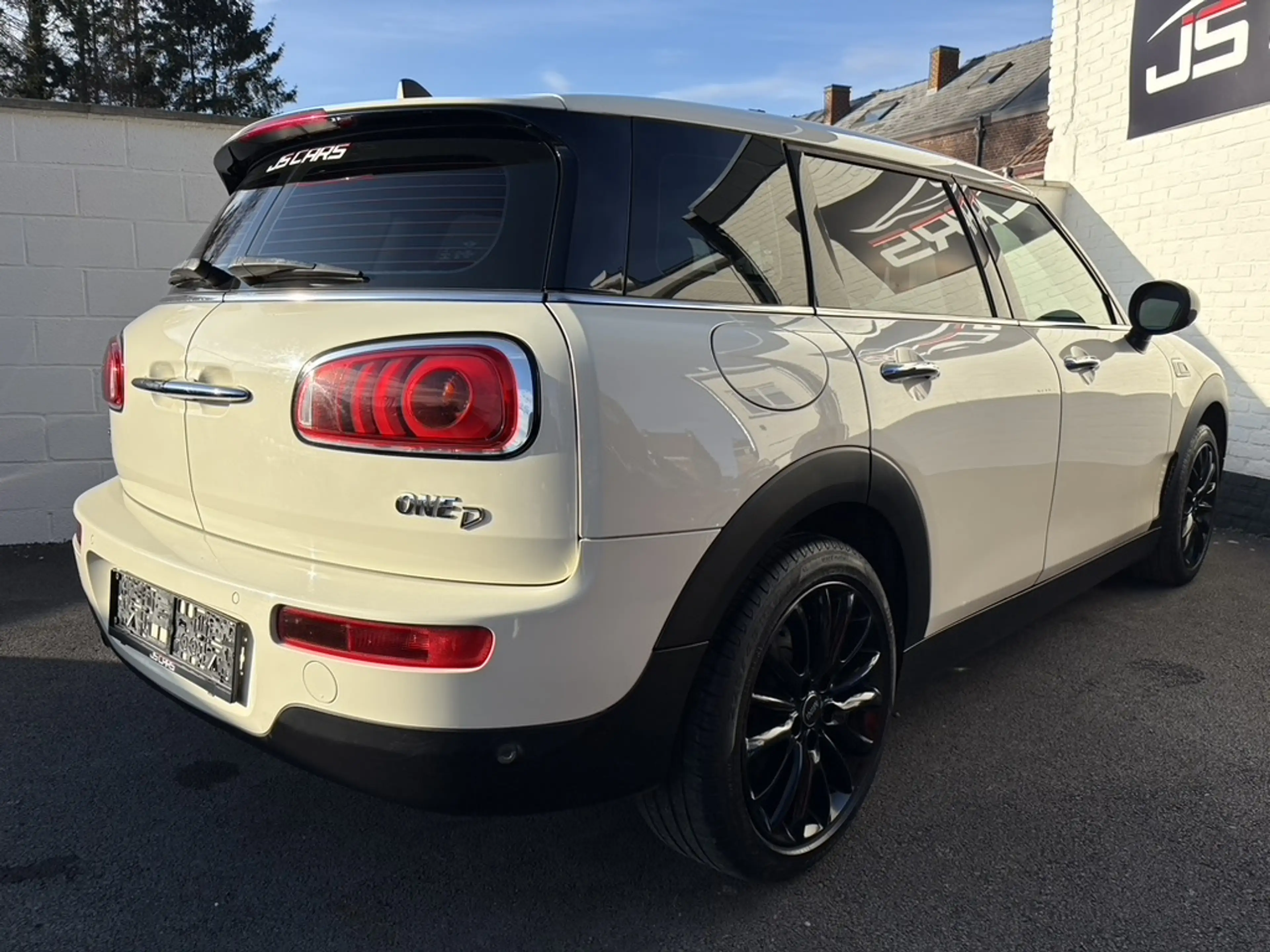 MINI One D Clubman 1.5D*GPS*AIRCO*CRUISE*PDC*LED*BLUETOOTH* — photo 6