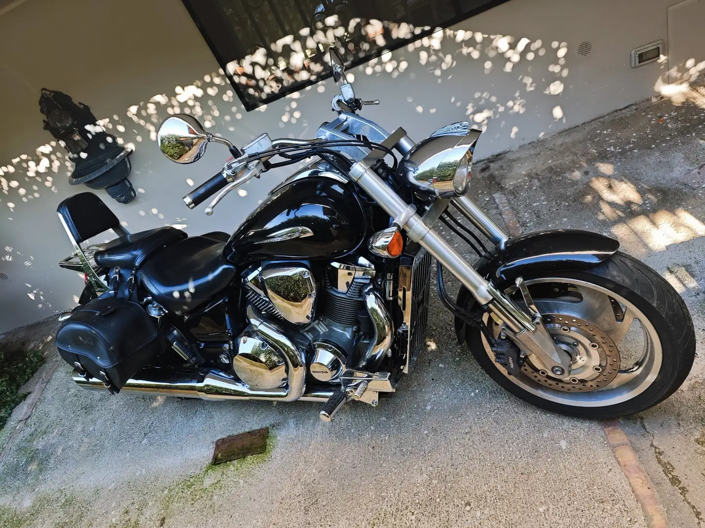 Honda VTX 1800 Negro - 1