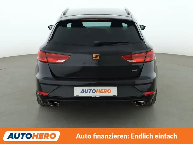 SEAT Leon view 5