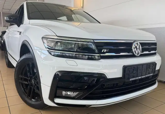 Volkswagen Tiguan R Line 1.Hand Digital 360° ACC Key Go HuD CarPla