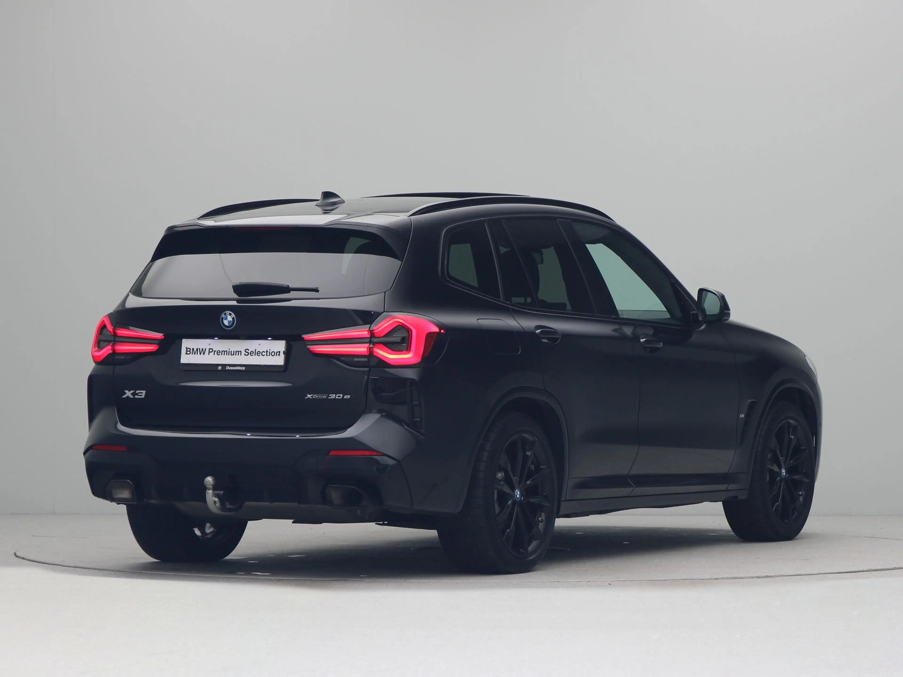 BMW X3 xDrive30e High Executive M Sport — photo 9
