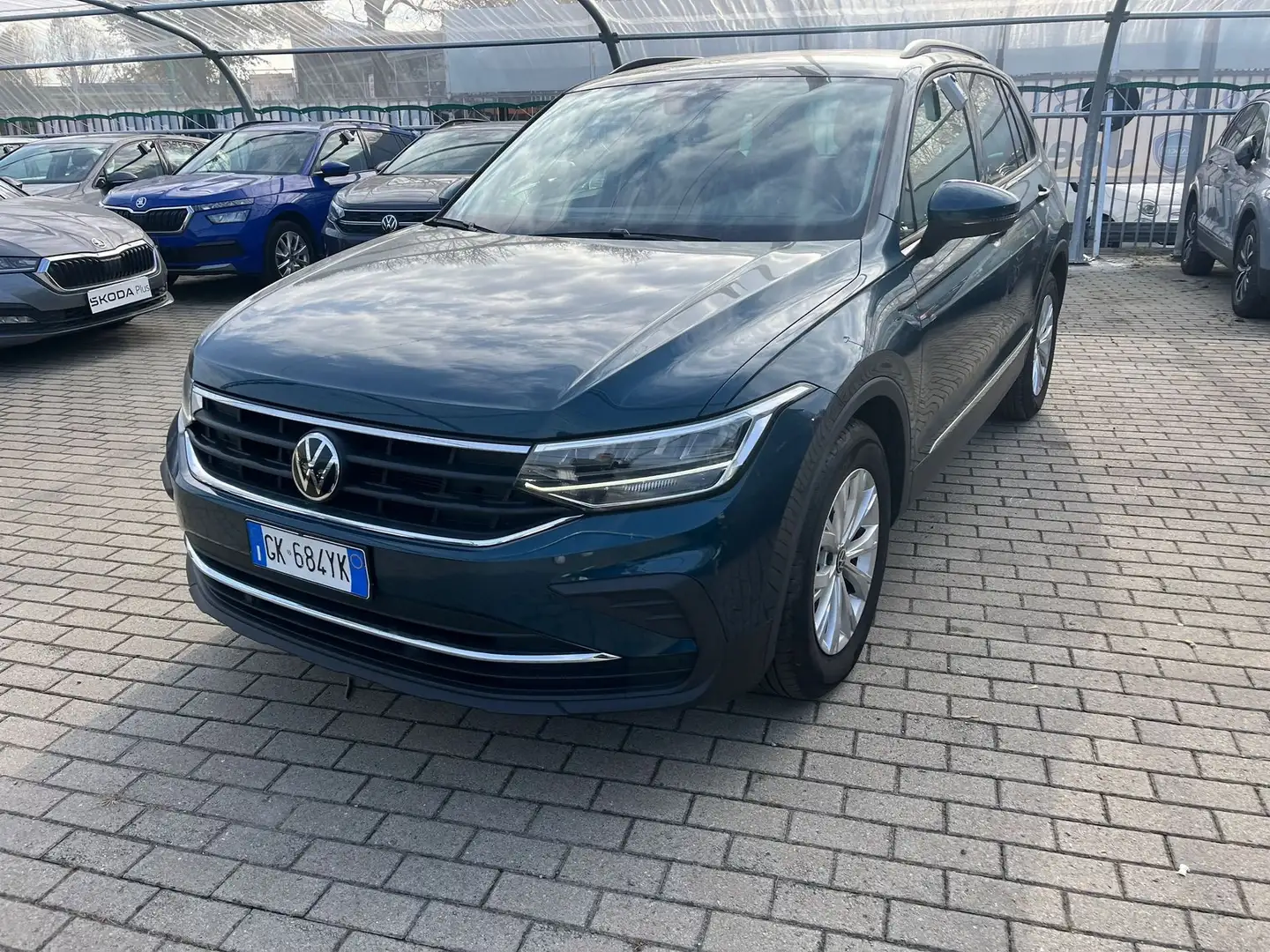 Volkswagen Tiguan Tiguan 1.5 TSI ACT Life Blau - 1