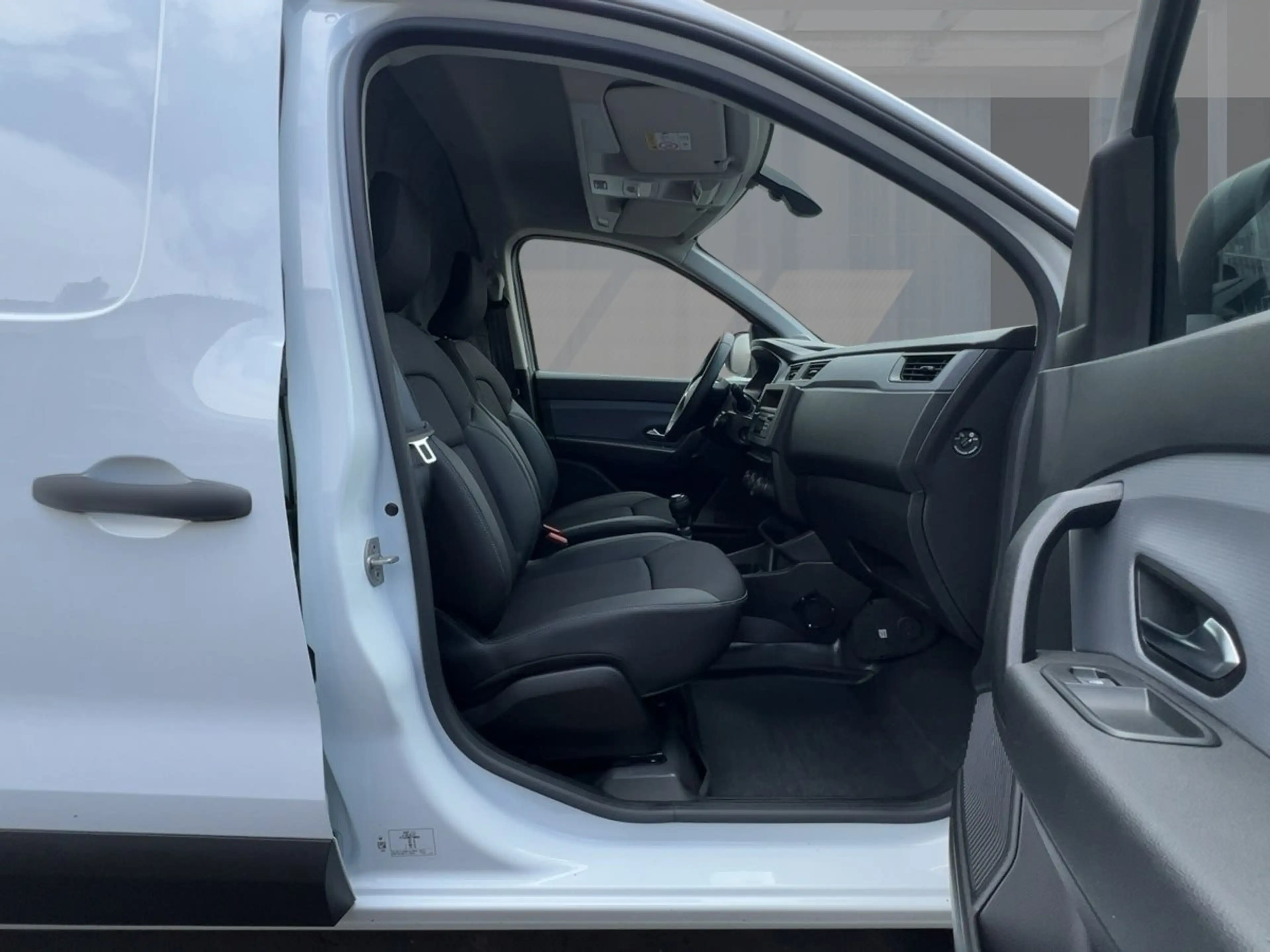 Renault Express EXTRA TCe 100 AHK — photo 8