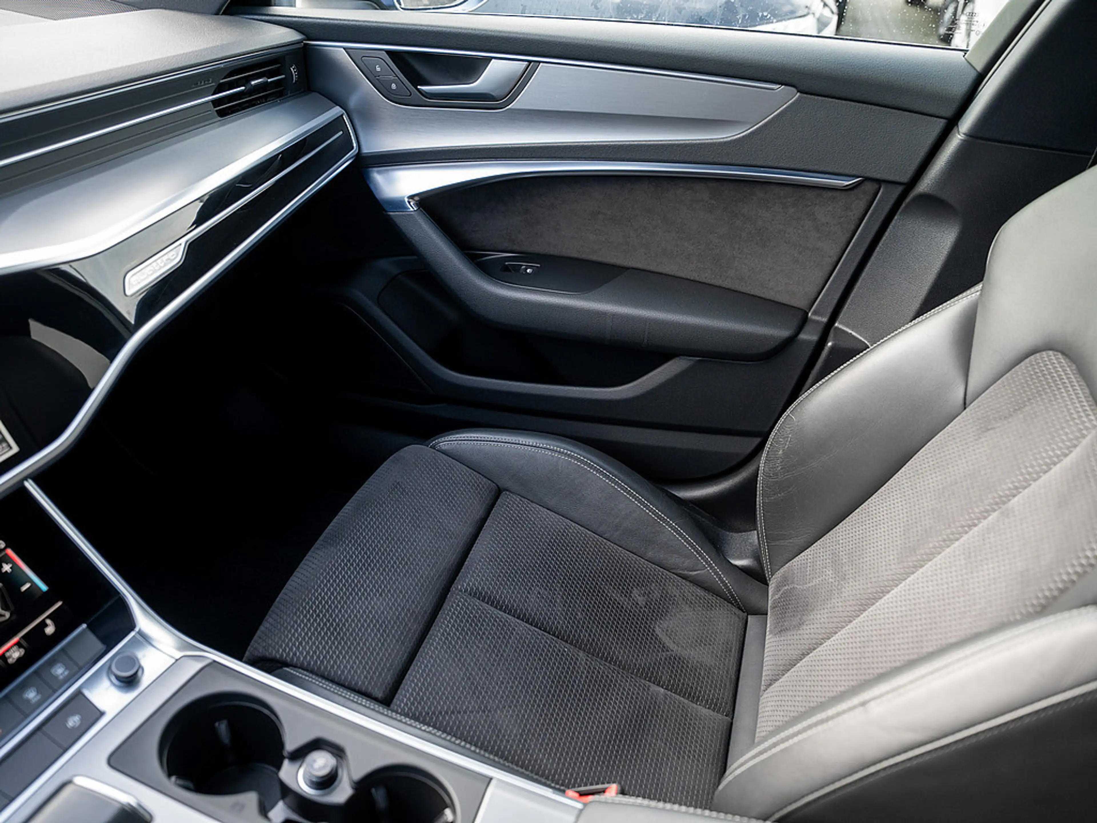 Audi S6 Avant 3.0 TDI quattro HD Matrix LED Nav Ka — photo 10
