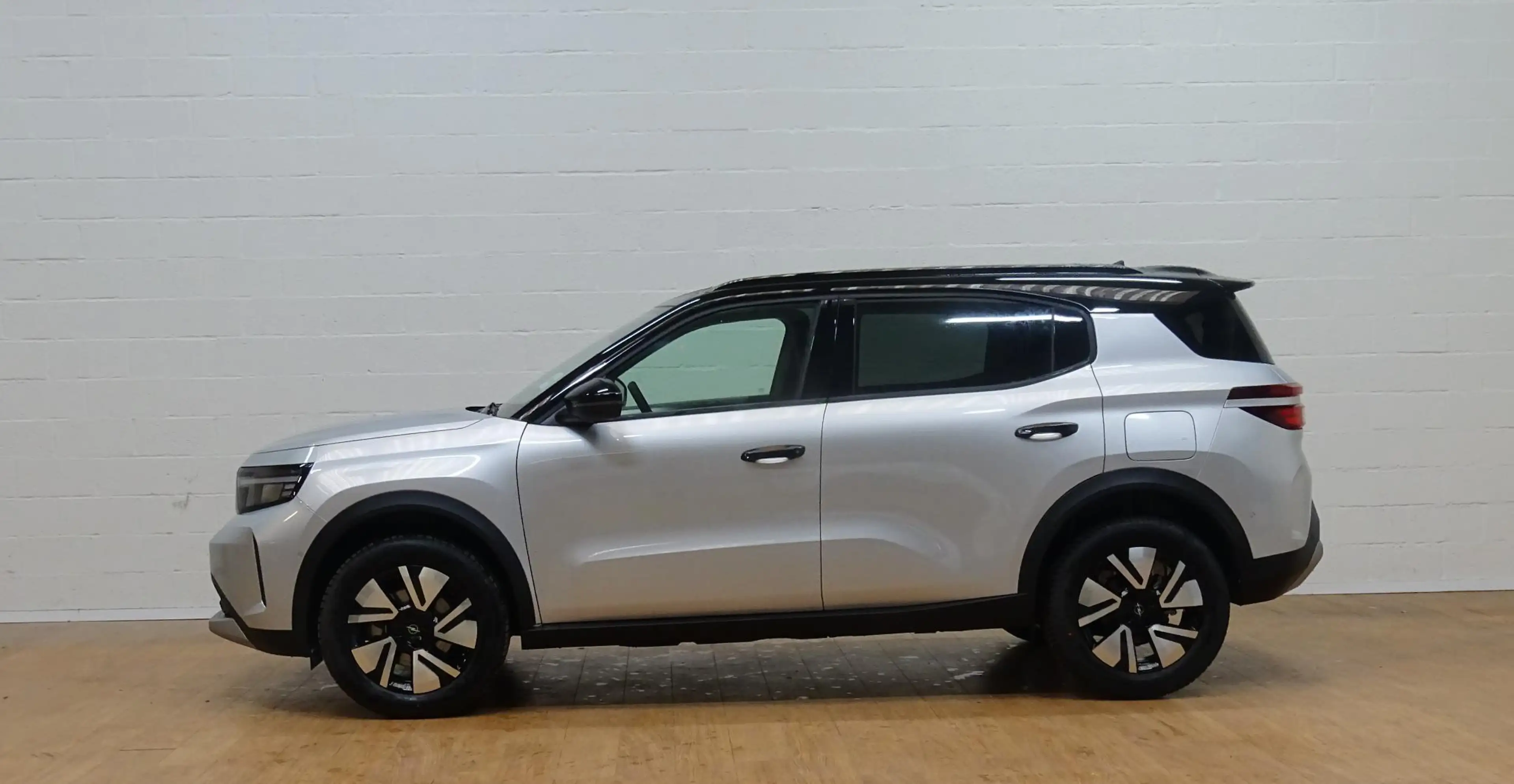 Opel Frontera BEV 54kWh Extended Range GS info Dieter DEMO — photo 7