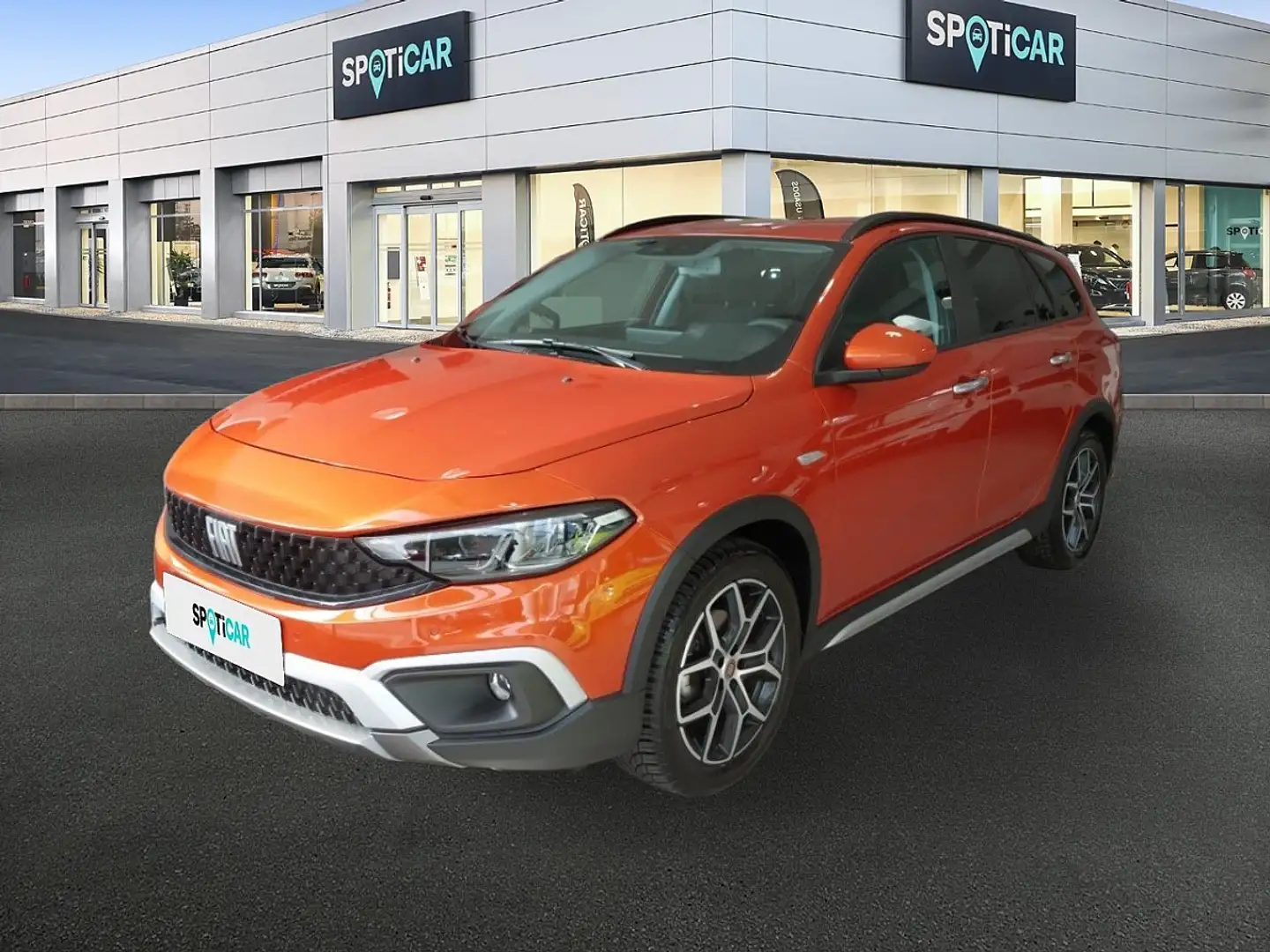Fiat Tipo Hybrid 130 eDCT7 Cross Orange - 1