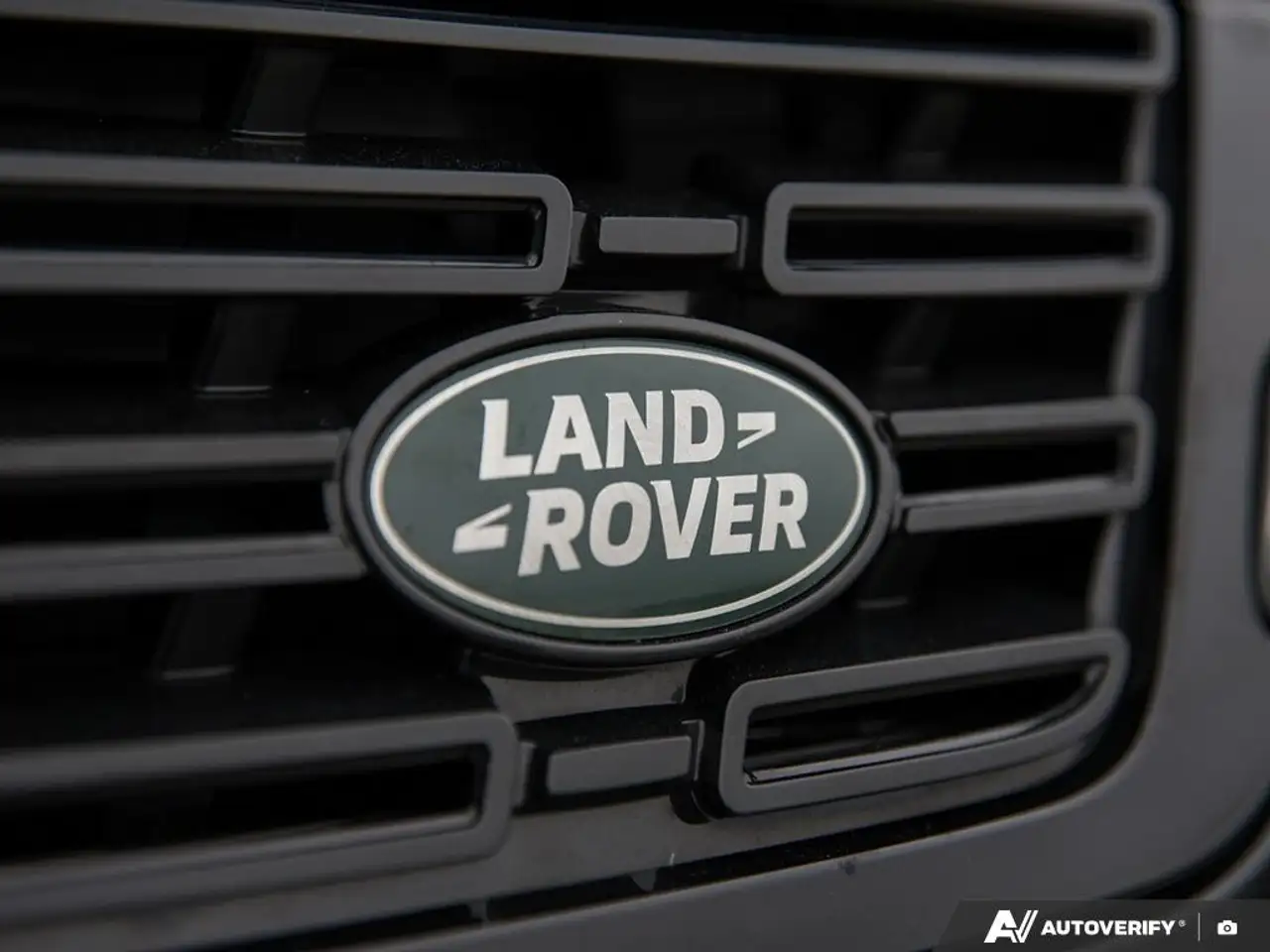 Land Rover Range Rover Sport photo Land Rover Range Rover Sport