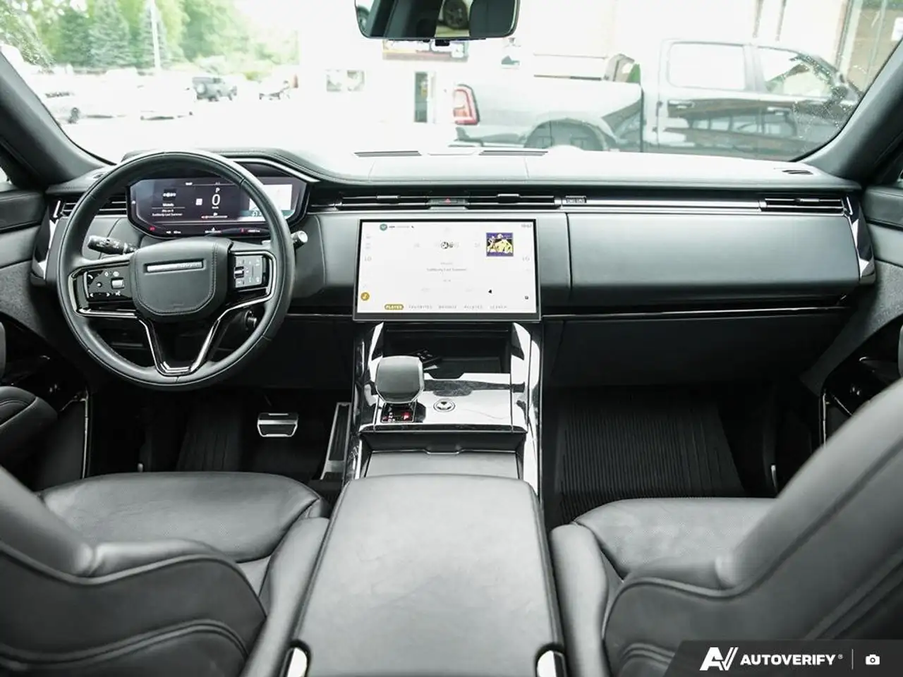 Land Rover Range Rover Sport photo Land Rover Range Rover Sport