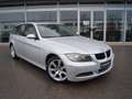 BMW 320 320d Aut. Touring **Navi*Leder*Panorama*Xenon** Argent - thumbnail 18