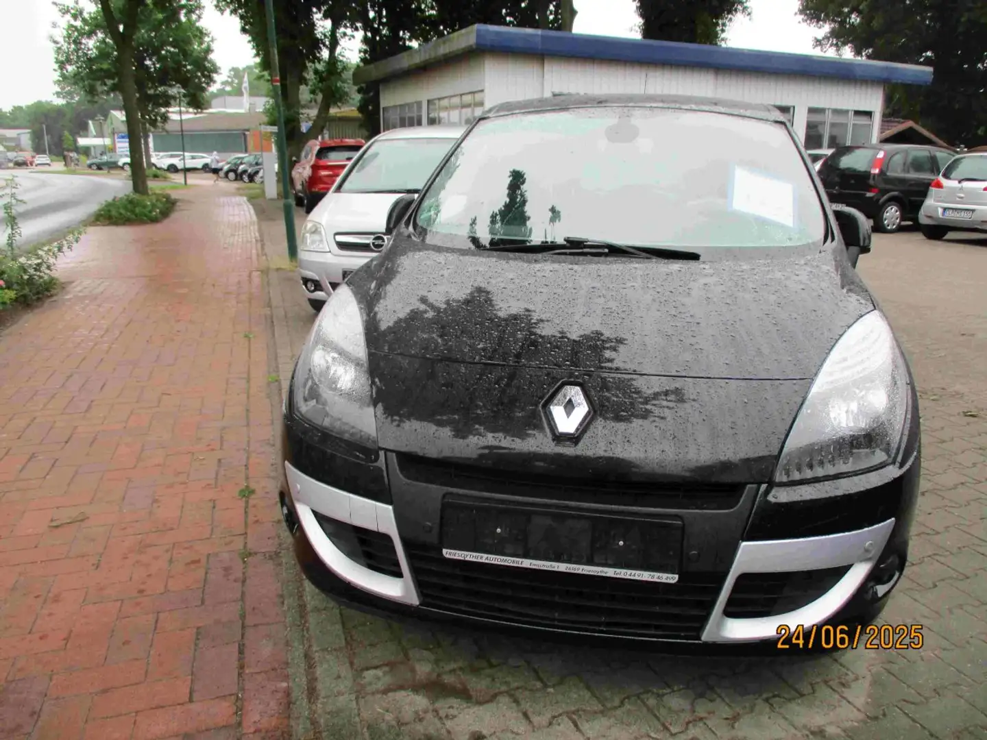 Renault Scenic 1.6 16V 110 Dynamique (EURO 5) Schwarz - 1