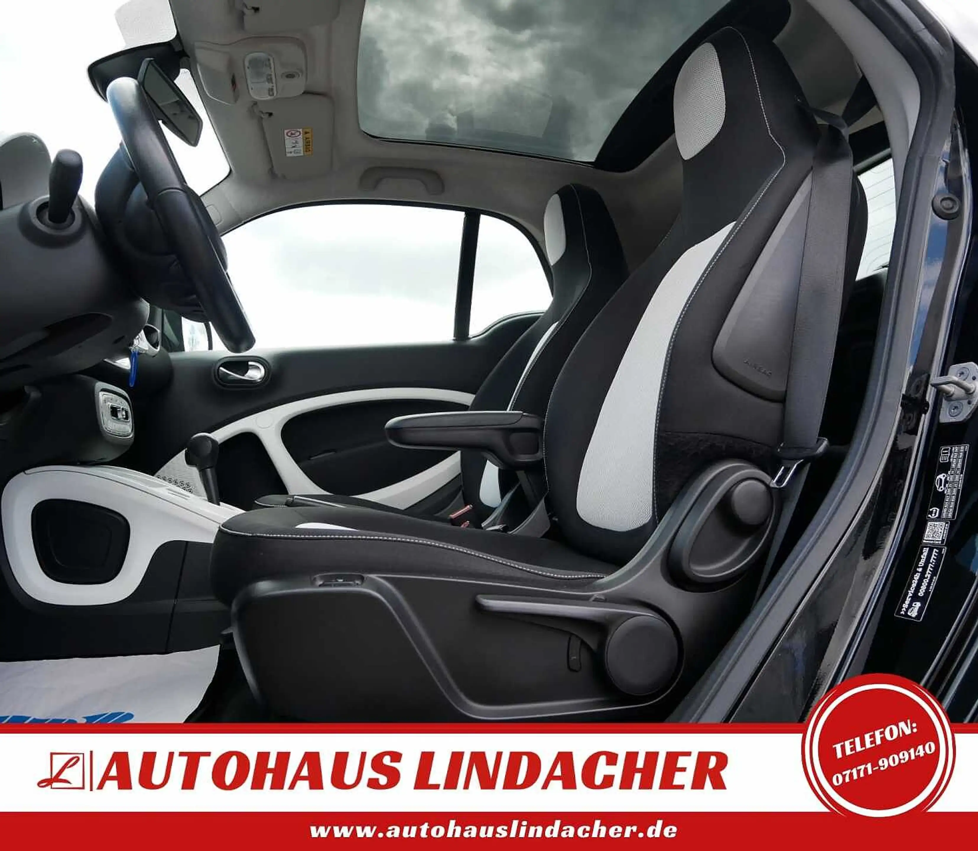 smart forTwo coupe passion I Panorama I Sitzhzg. — photo 11