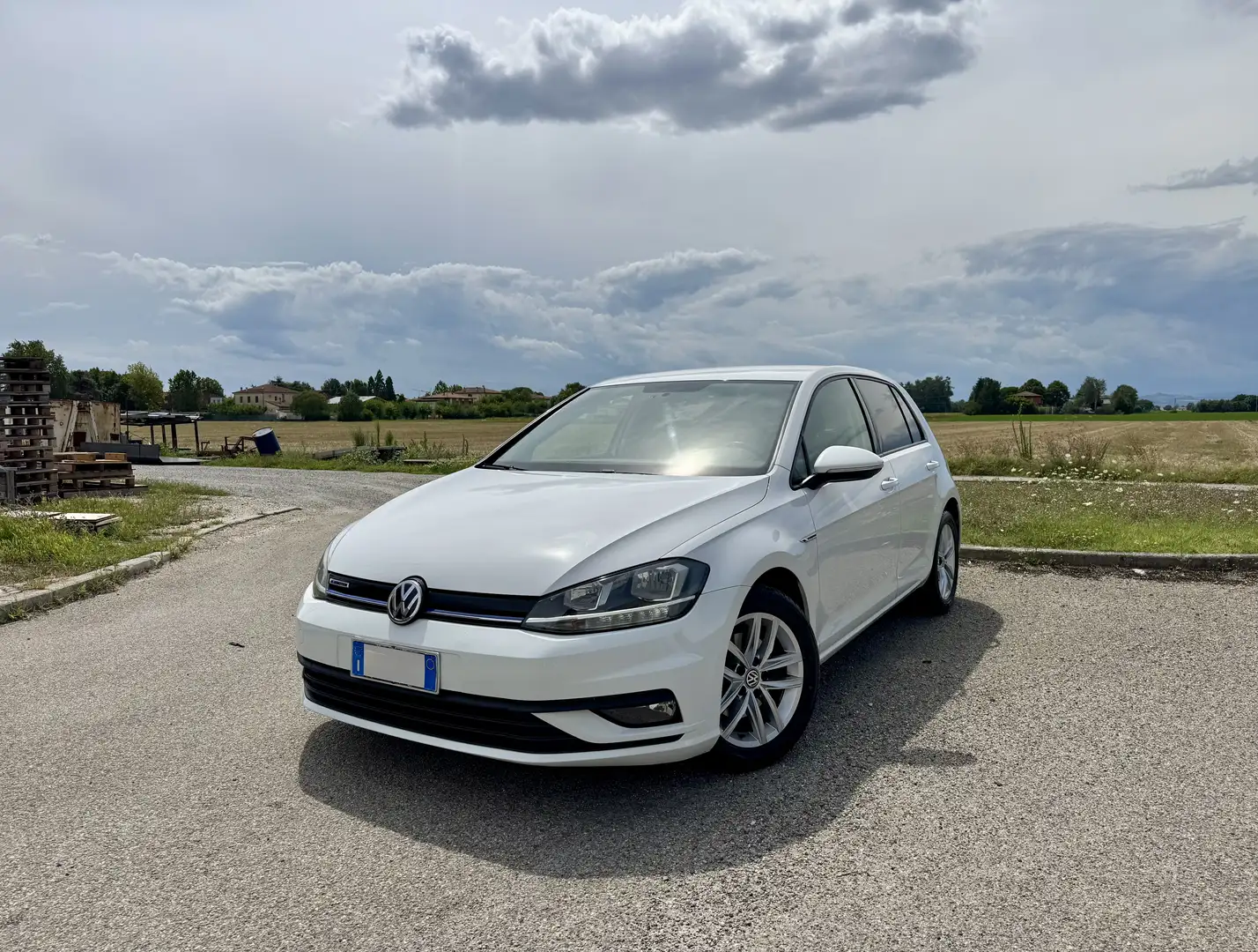 Volkswagen Golf 5p 1.5 tgi Business 130cv dsg - 1